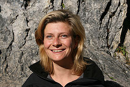 Bettina  Römer